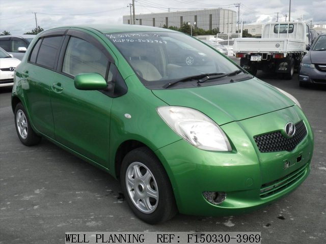 Used TOYOTA Vitz F Hatchback 2005