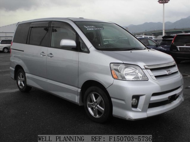 Used TOYOTA Noah S Wagon 2004