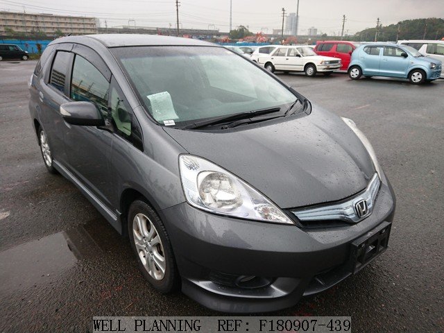 Used HONDA Fit Aria Premium Selection Wagon 2011